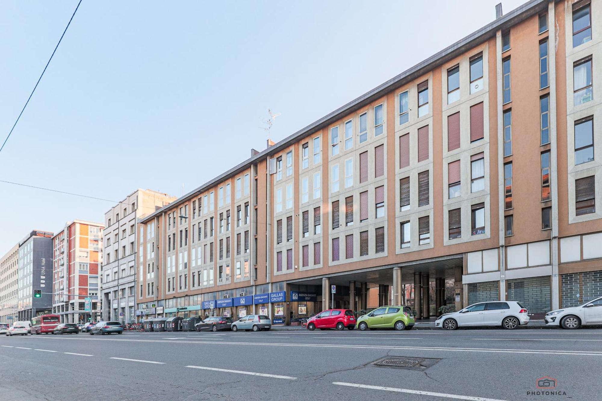Front Station Apartment - Stazione Centrale Di Bologna Kültér fotó