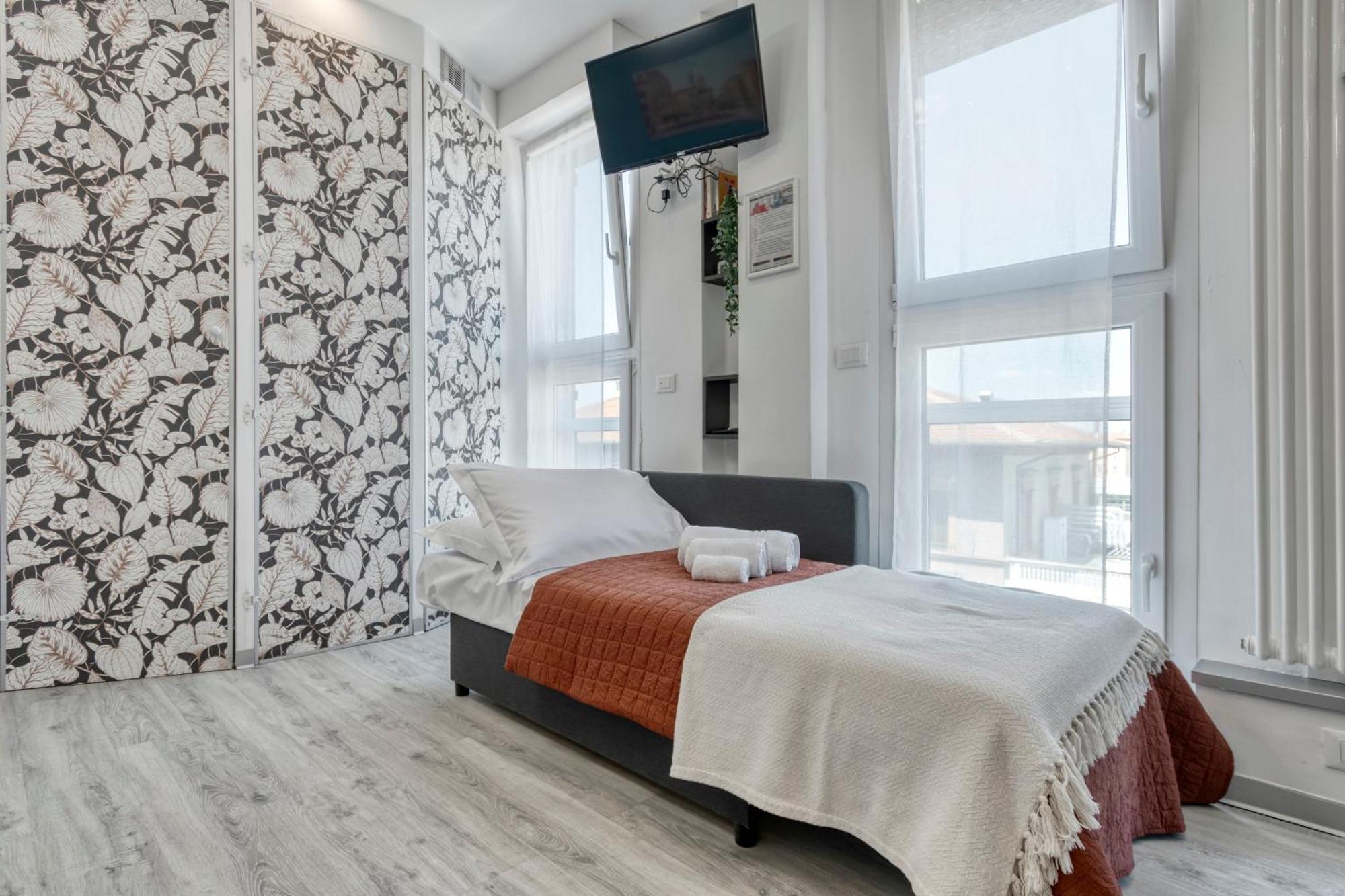 Front Station Apartment - Stazione Centrale Di Bologna Kültér fotó