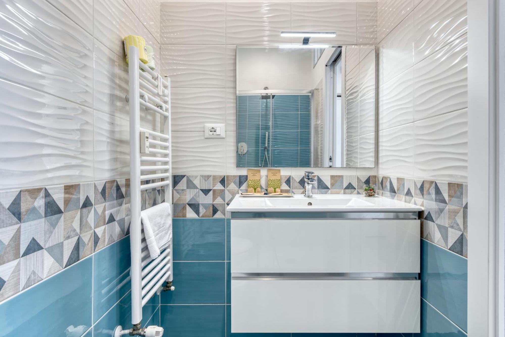 Front Station Apartment - Stazione Centrale Di Bologna Kültér fotó