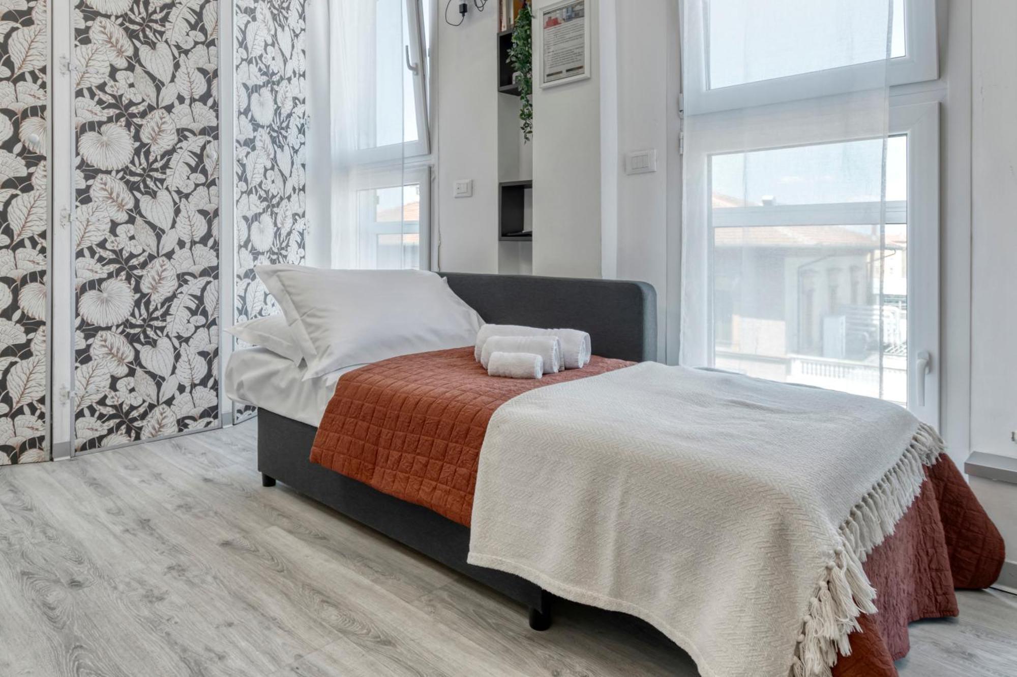 Front Station Apartment - Stazione Centrale Di Bologna Kültér fotó
