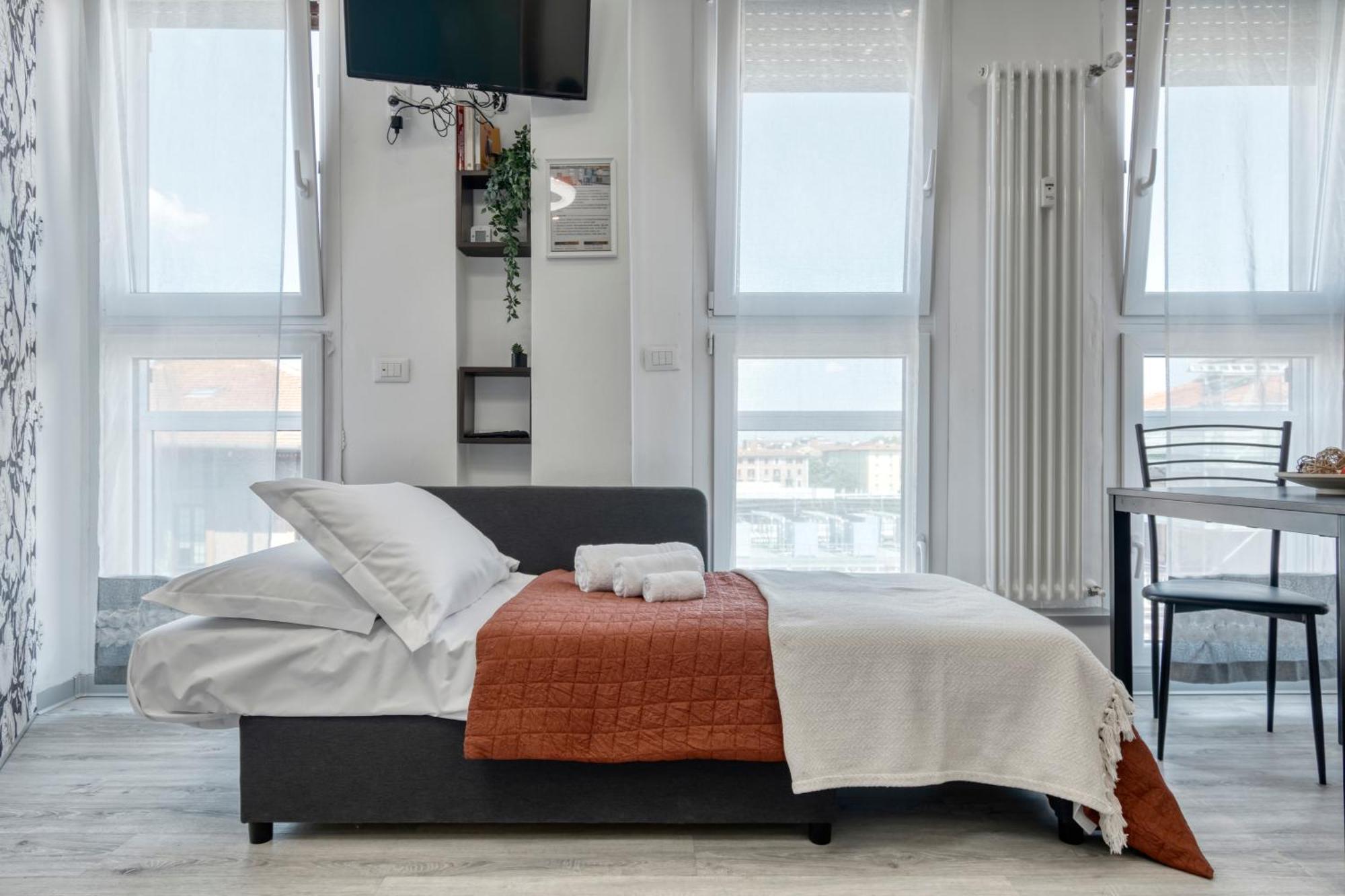 Front Station Apartment - Stazione Centrale Di Bologna Kültér fotó